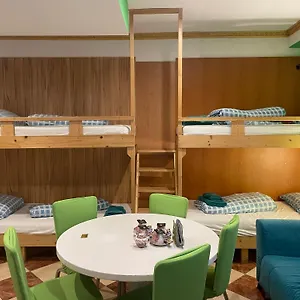  Auberge de jeunesse Viktoria Artur