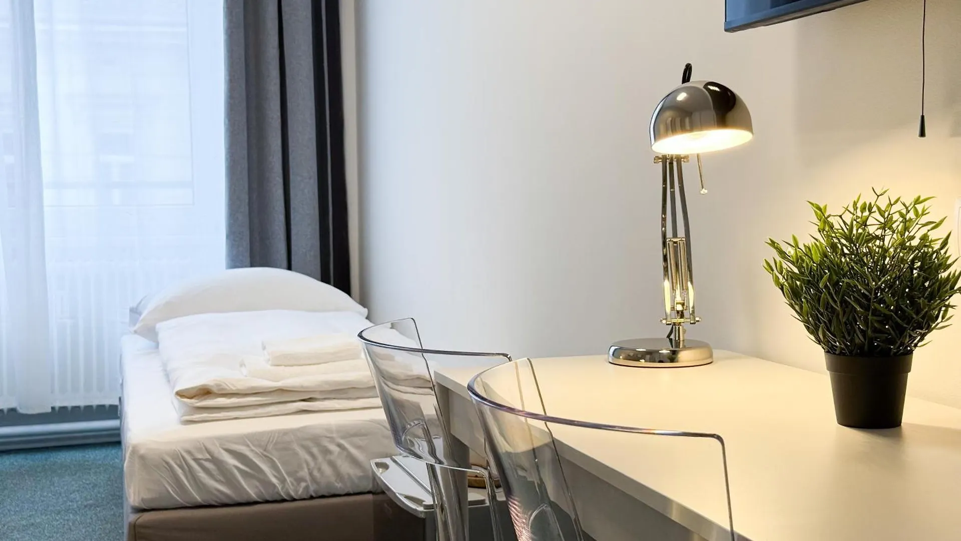 Stay At 140 Viena 0*,  Áustria